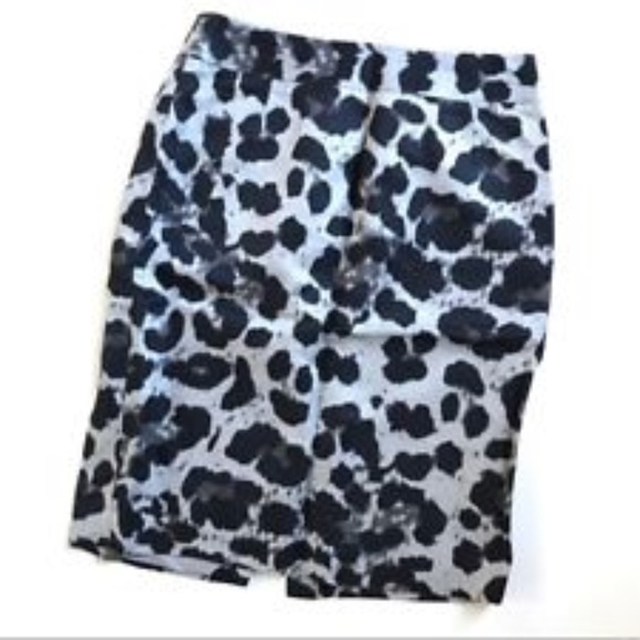 Banana Republic Animal Print Pencil Skirt - Picture 2 of 6